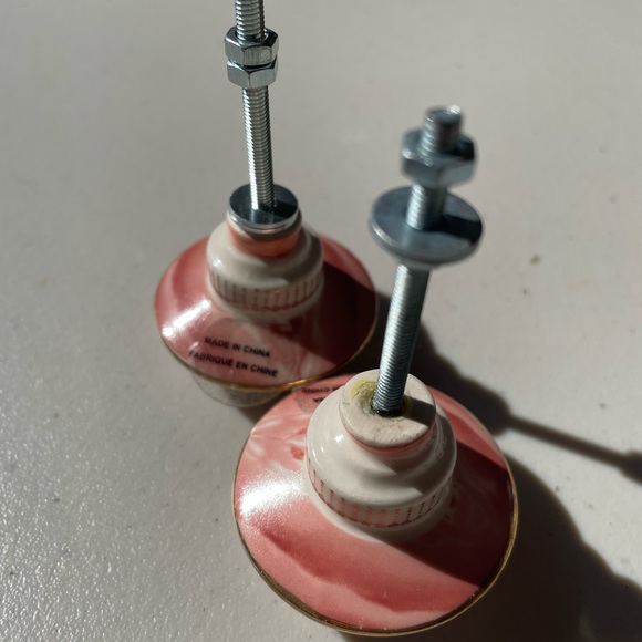 NWT Anthropologie Clover Knobs Set of 2 - Picture 5 of 8